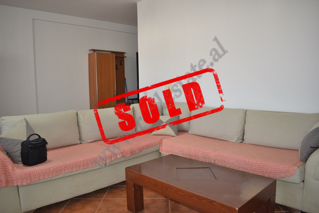 Apartament 2+1 per shitje ne zonen e Zogut te Zi ne Tirane